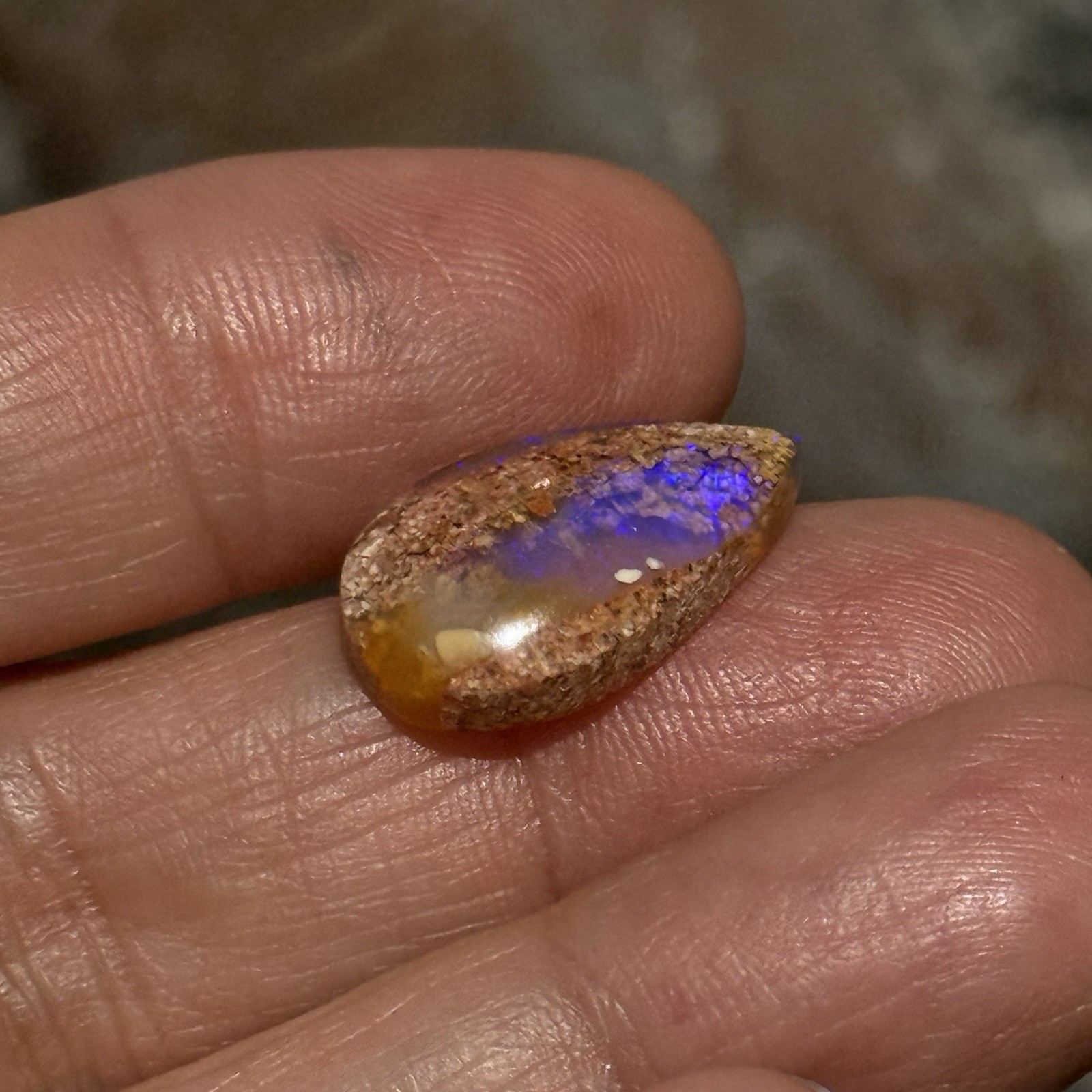 5.85ct 19.2x11x4.7mm Purple Crystal Pipe Australian Boulder Opal Cabochon Gem