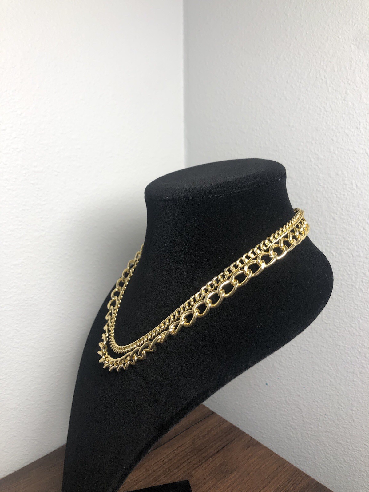Gold Tone Cable Link Double Chain Necklace Choker 9.5 in Length