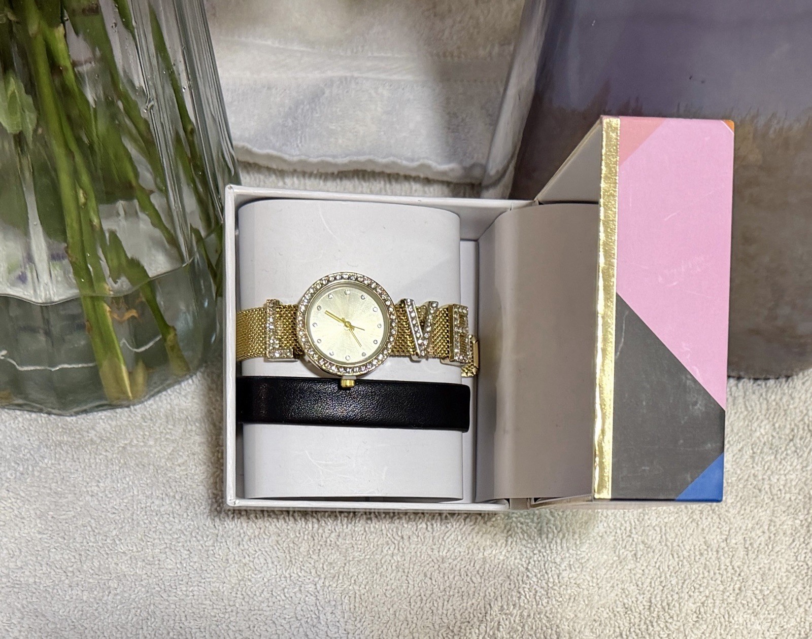 Jessica Carlyle Gold Stainless Mesh Crystal Love Womens Watch + Black Bracelet