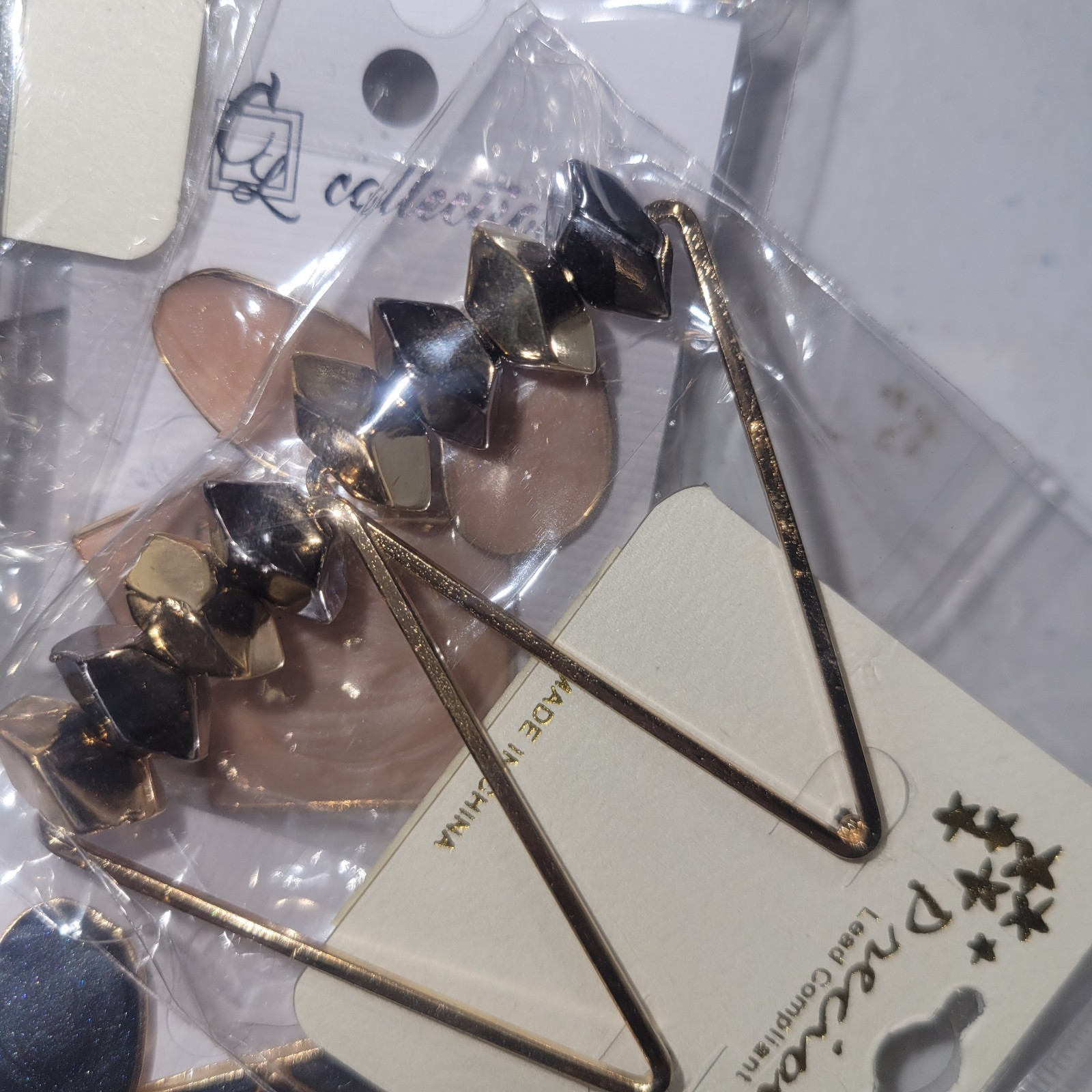 75 Pairs EARRING LOT. NEW. READY FOR RETAIL video link in description
