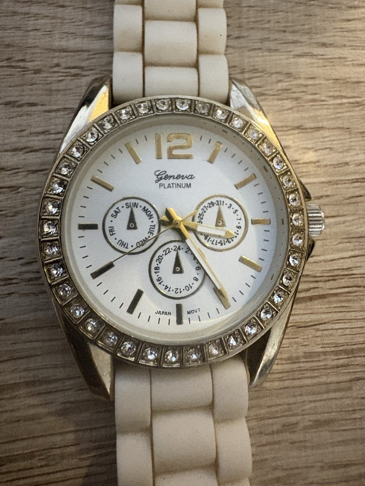 Geneva Platinum Women’s Analog Quartz Watch White Silicone Strap Gold Tone