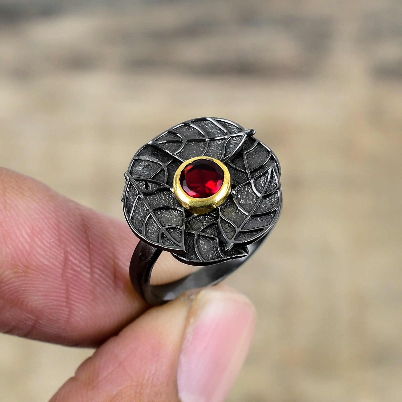 Red Garnet Black And Gold Plated 925 Sterling Silver Ring S.7.5 R87243