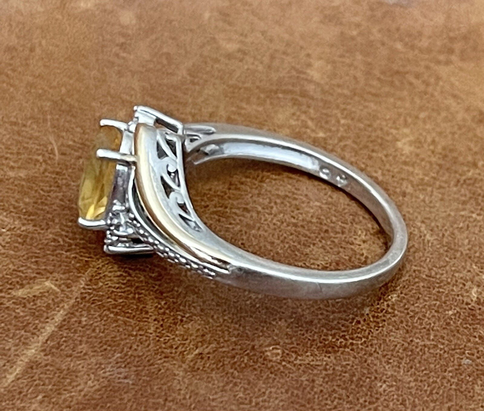 Vintage Alwand Vahan 10K Gold & 925 Sterling Citrine & Diamonds Ring Size 7