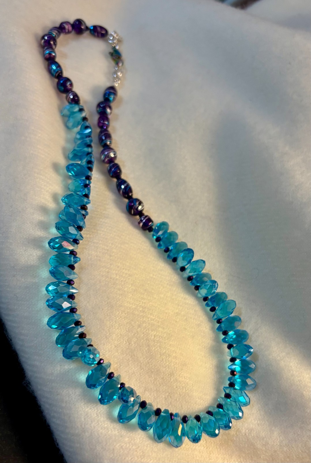 Unique Hand Crafted Blue Faceted Crystals w/Purples/Silver 18″ w/Rainbow Clasp