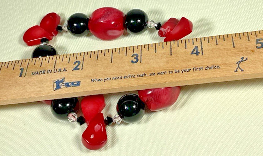 Lot 10 Stretch Bracelets Red Black Silver Tone Beaded Stackable Jewelry Classic