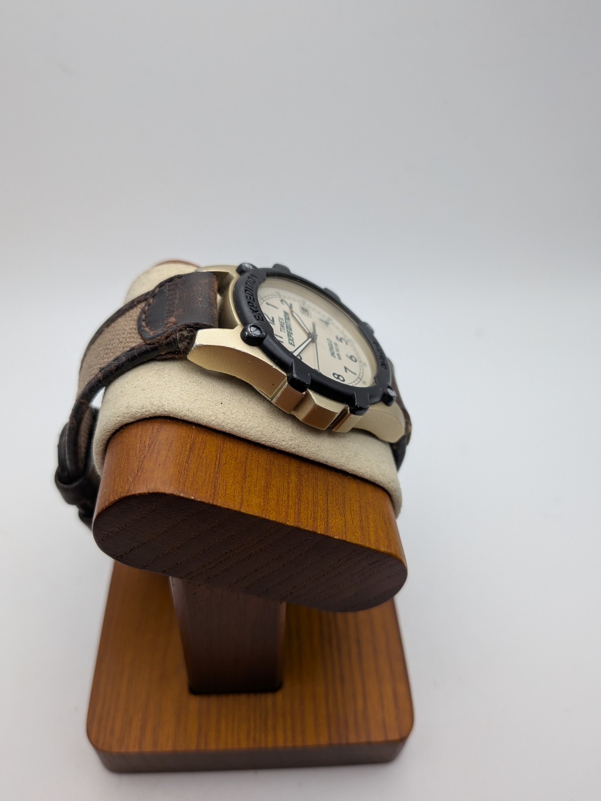 Timex Indiglo Watch Men Silver Black WR 50m Date Brown Beige Strap New Battery