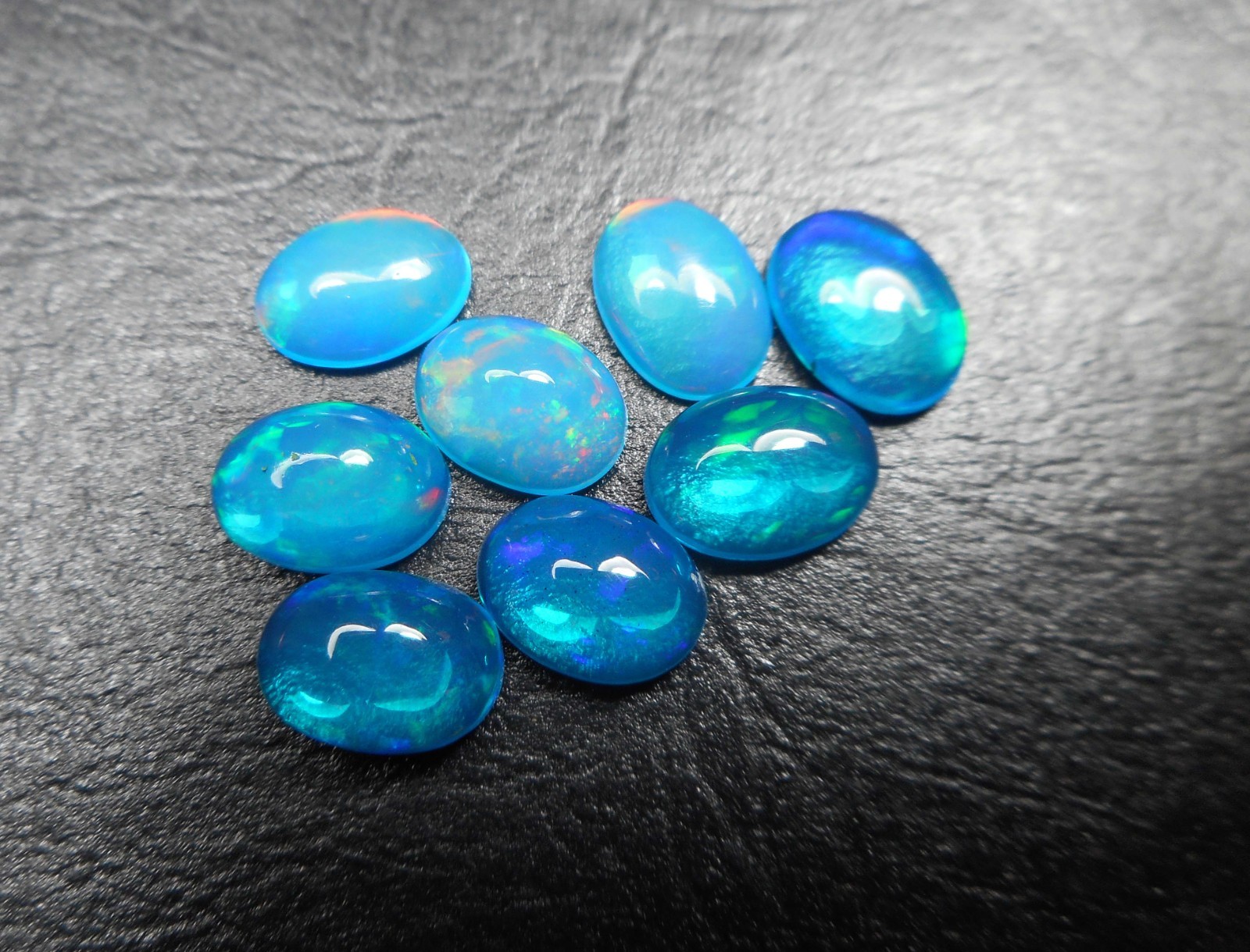 Ethiopian Opal Oval 5×7 mm 6×8 mm Cabochon 4 pcs lot