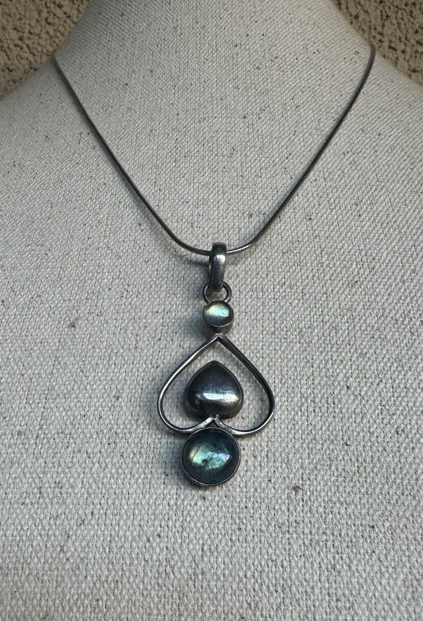 Labradorite 925 Sterling Silver Heart Pendant/Chain #4
