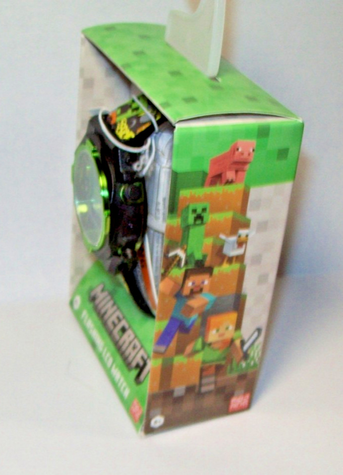 Minecraft Watch unisex Kids/Adults BRAND NEW in Box Looks & Runs Great