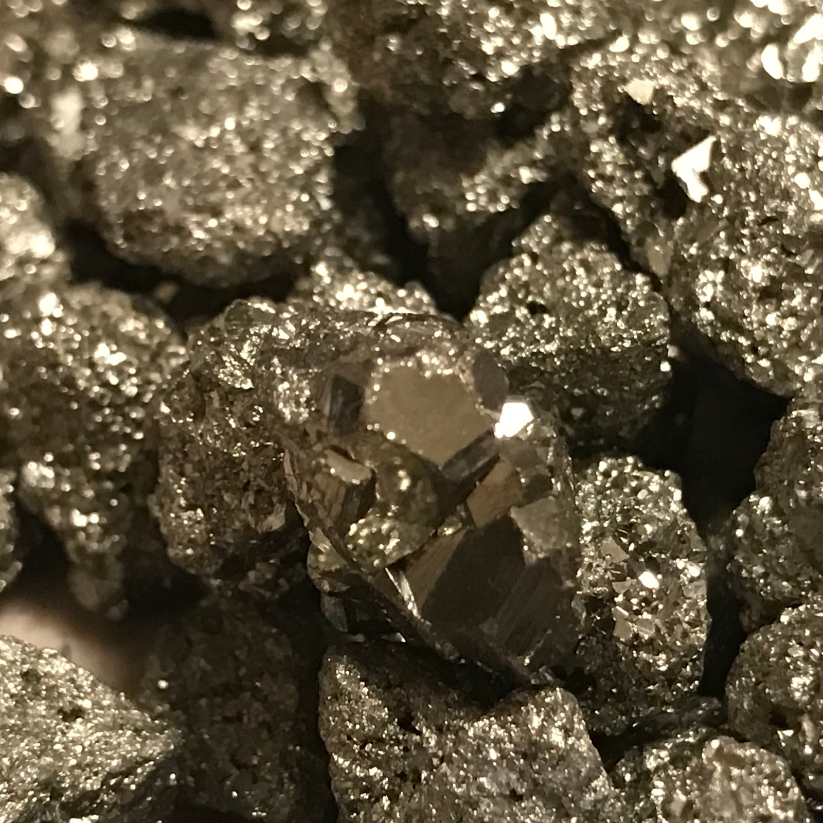 (1/2) POUND NATURAL SMALL PYRITE CRYSTAL CLUSTERS ~ 75 PIECES