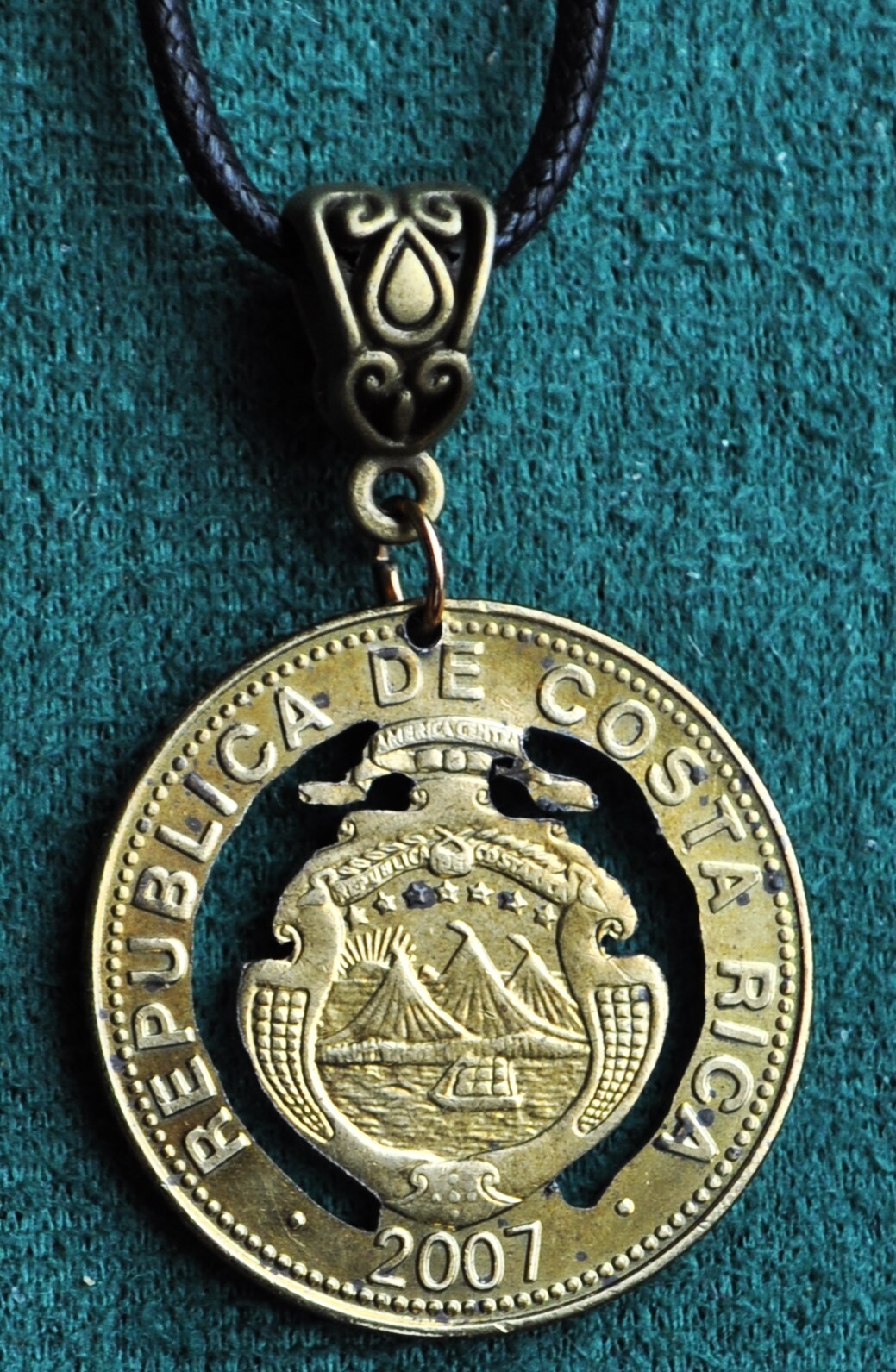 COSTA RICA COAT OF ARMS CUT COIN PENDANT NECKLACE