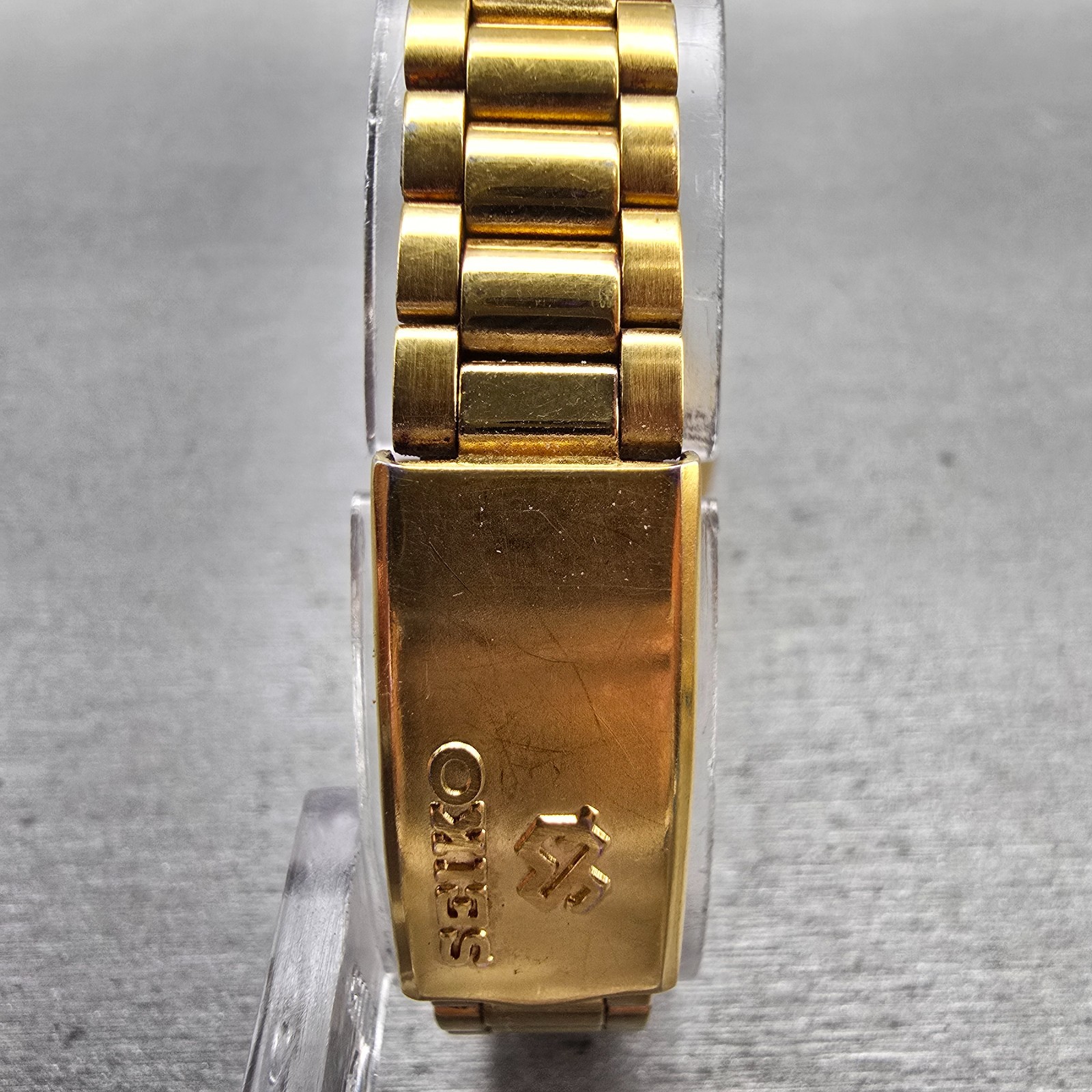 Seiko SQ Watch Women 24mm Gold Dial Gold Tone Daydate Round 2A23-0039 New Batt