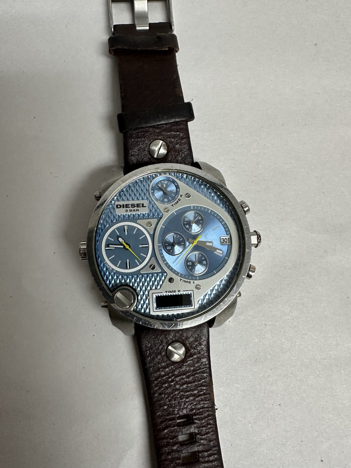 DIESEL DZ-7322 Mr. Daddy 3 Bar Chronograph Blue Dial Men’s Watch (NEEDS BATTERY)