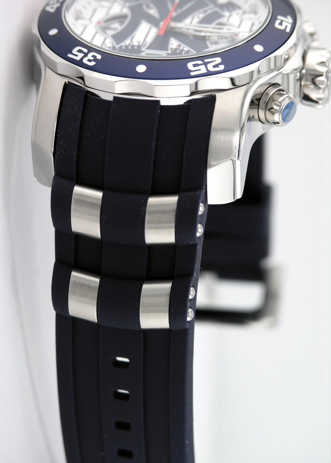 NEW INVICTA 42846 MLB NEW YORK YANKEES NY CHRONOGRAPH WATCH QUARTZ ANALOG 48MM