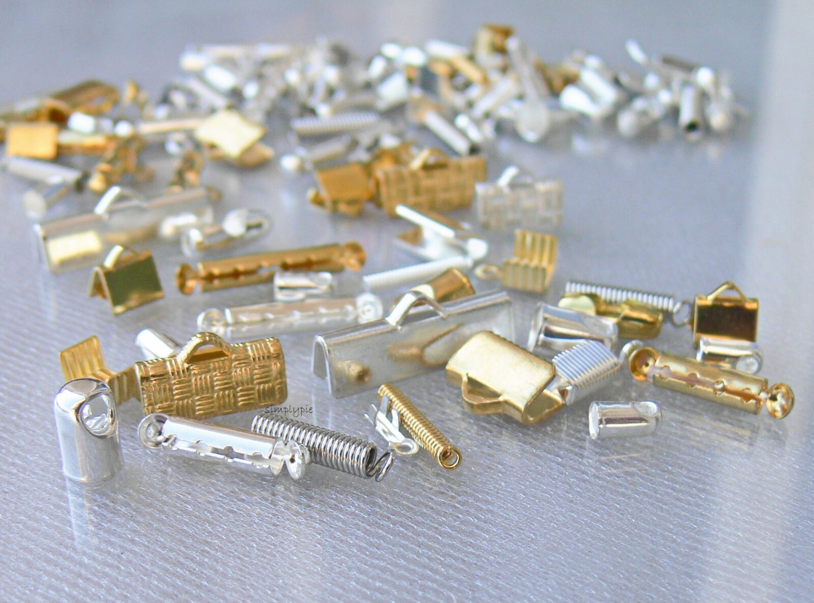 Cord Ribbon Crimp End Mix 50 Pcs Coil Bar Glue-In Fold Over