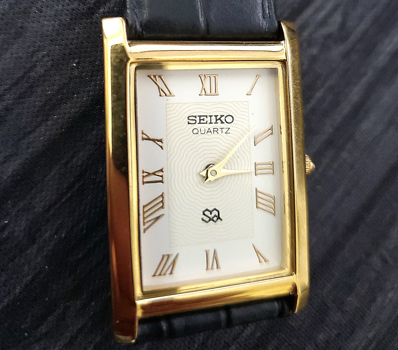 SQ Slim Dial New Batt & Movt Men’s Gold White Black Tank Dress Watch USA Seller