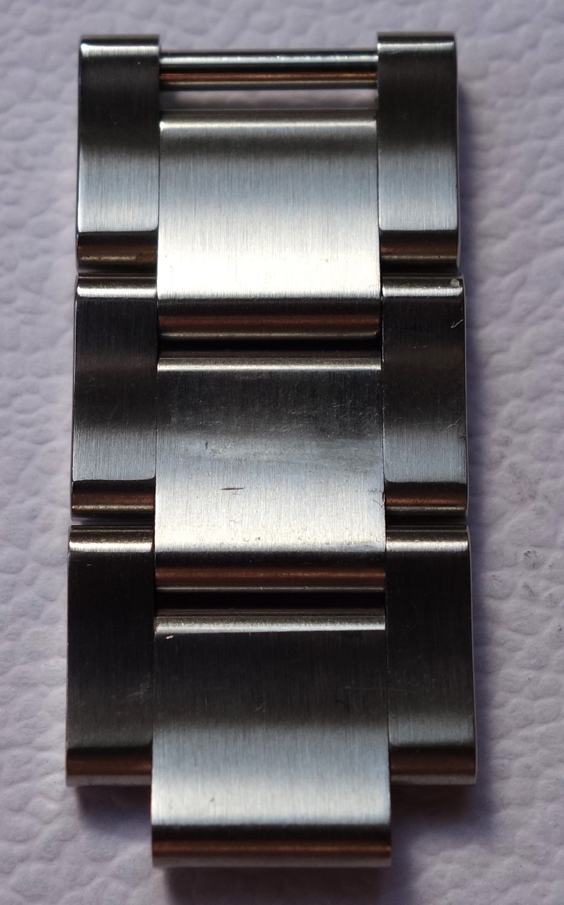 ROLEX SPARE LINKS X 3 LATEST SOLID TYPE 15.3 mm SUBMARINER ETC – CAN SPLIT