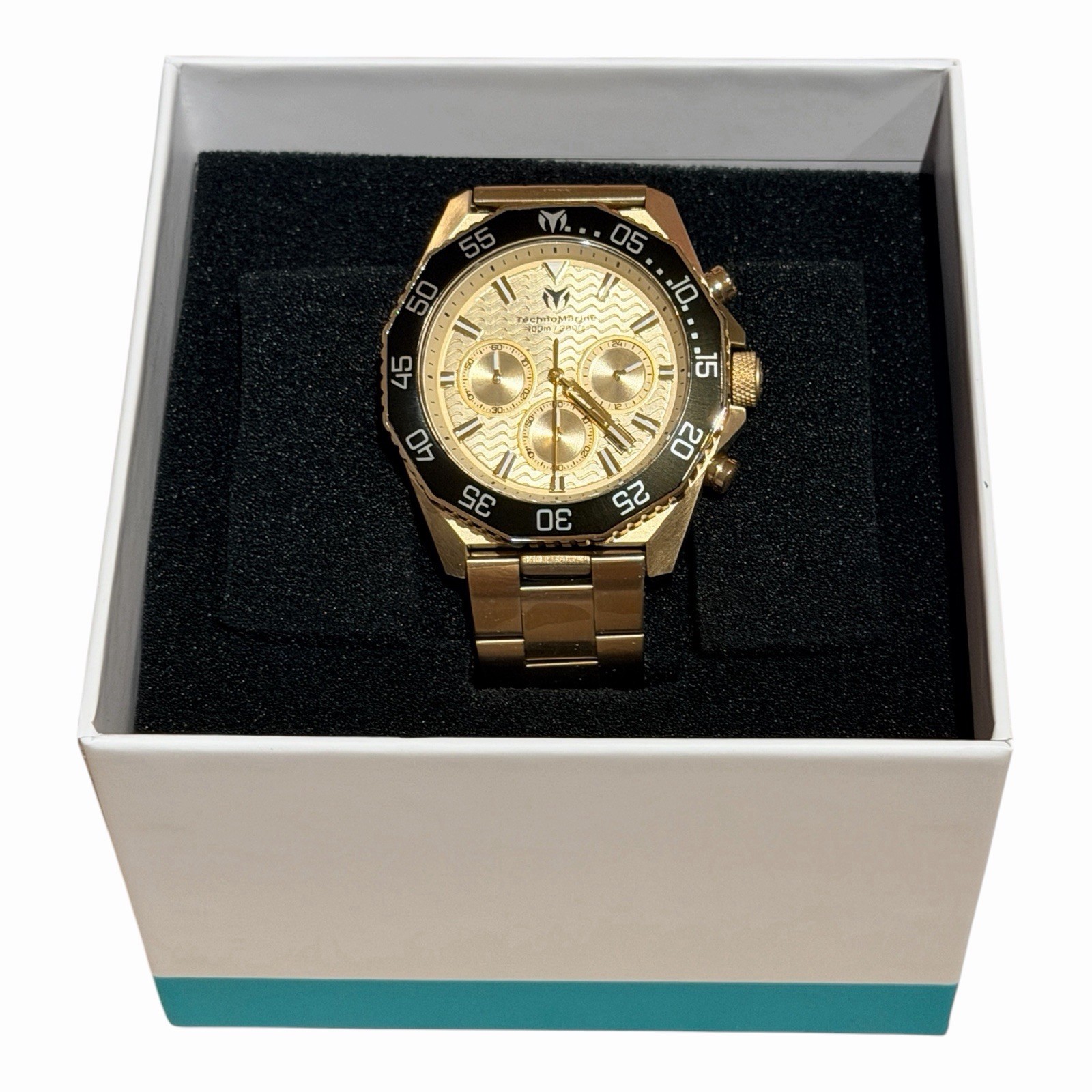 Invicta 6-Piece Watch Collection With Free Aluminum Case!! – $610 Retail Value