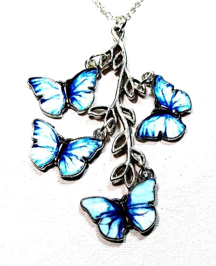Silver Tone Blue & White Butterflies On Branch 18″ Necklace -NWOT (#3133)