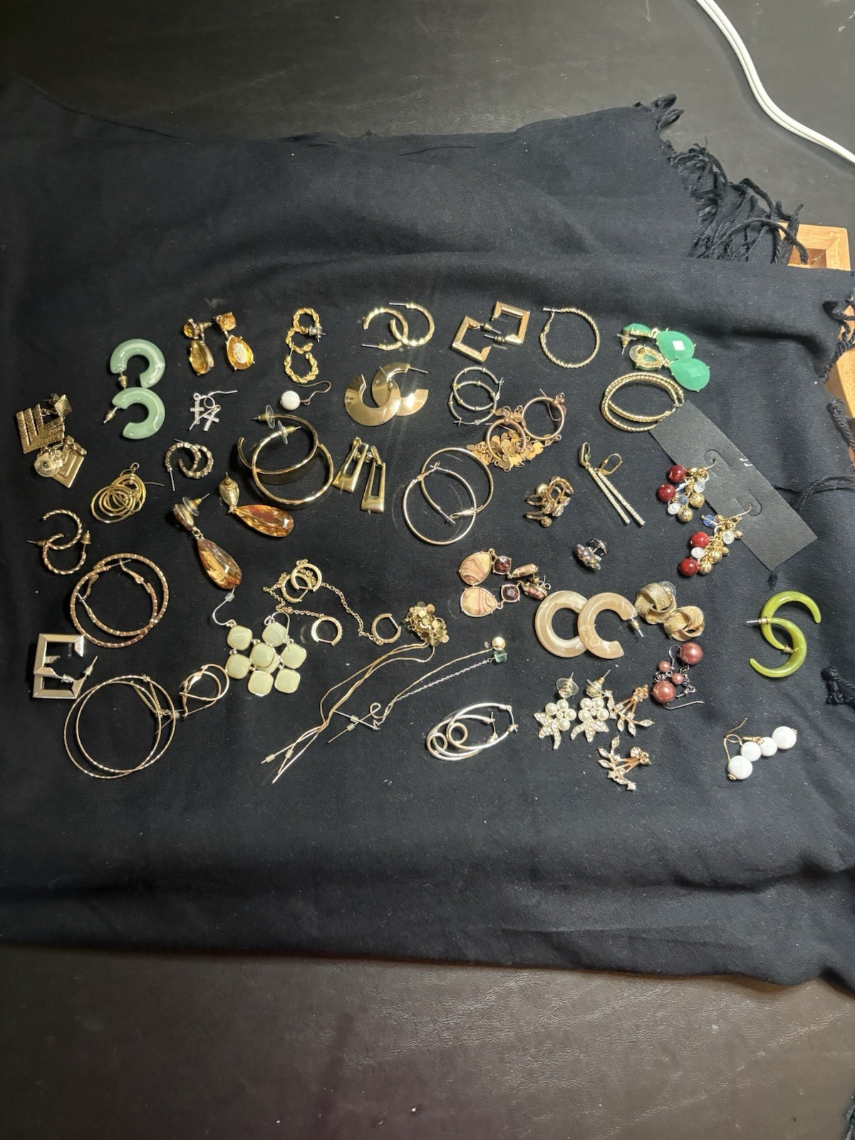 Ladies Fashion Earrings In Bulk, Assortment Hoops Dangles Rhinestones Etc.