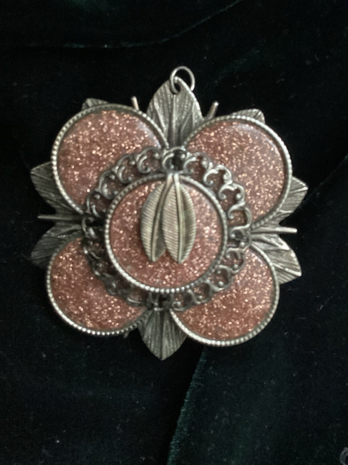Unusual 1940s Delicate Bold Metal Flower Pendant w/ Agate Sparkles Russet Color