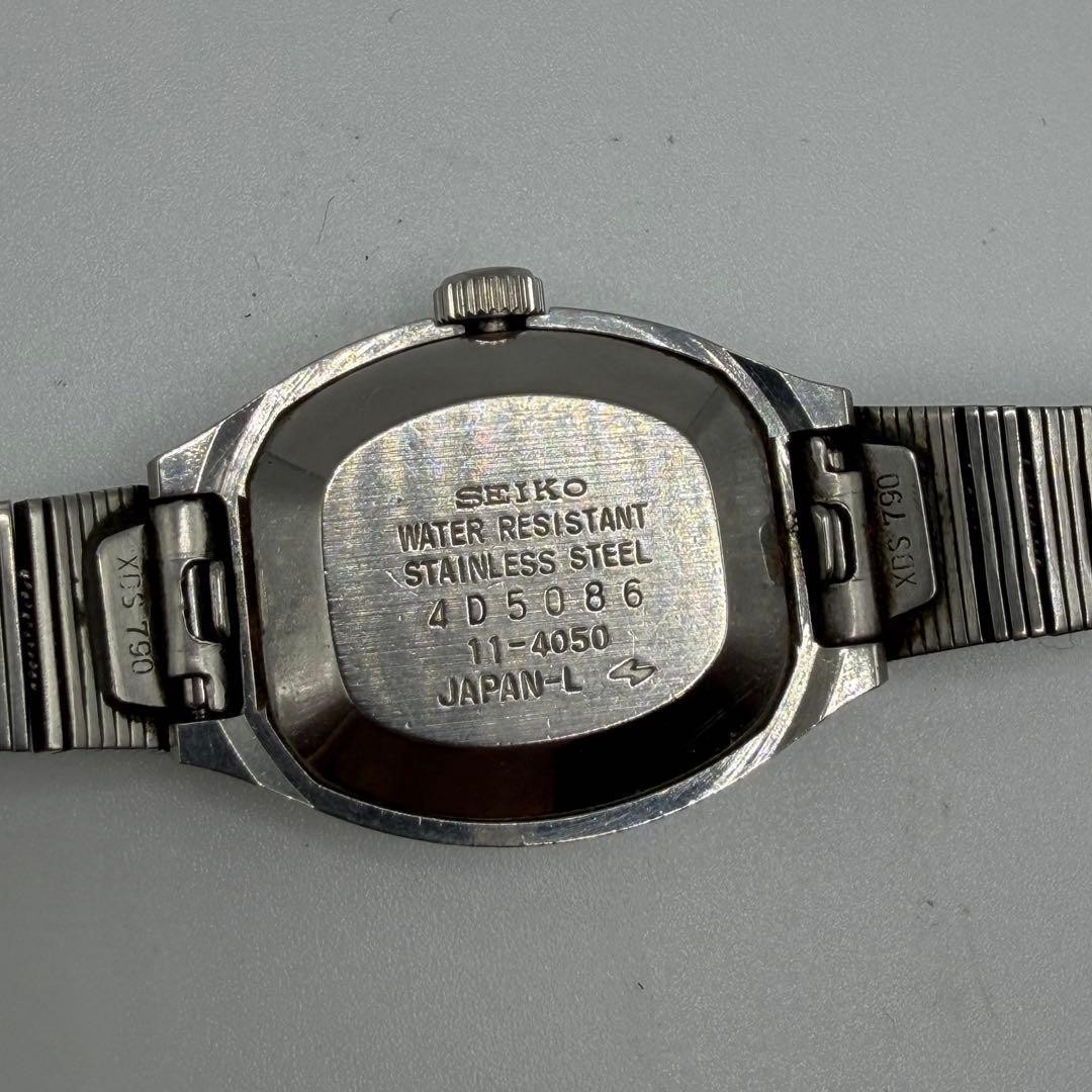 SEIKO 11-4050 Green Hand-wound Square Vintage Watch