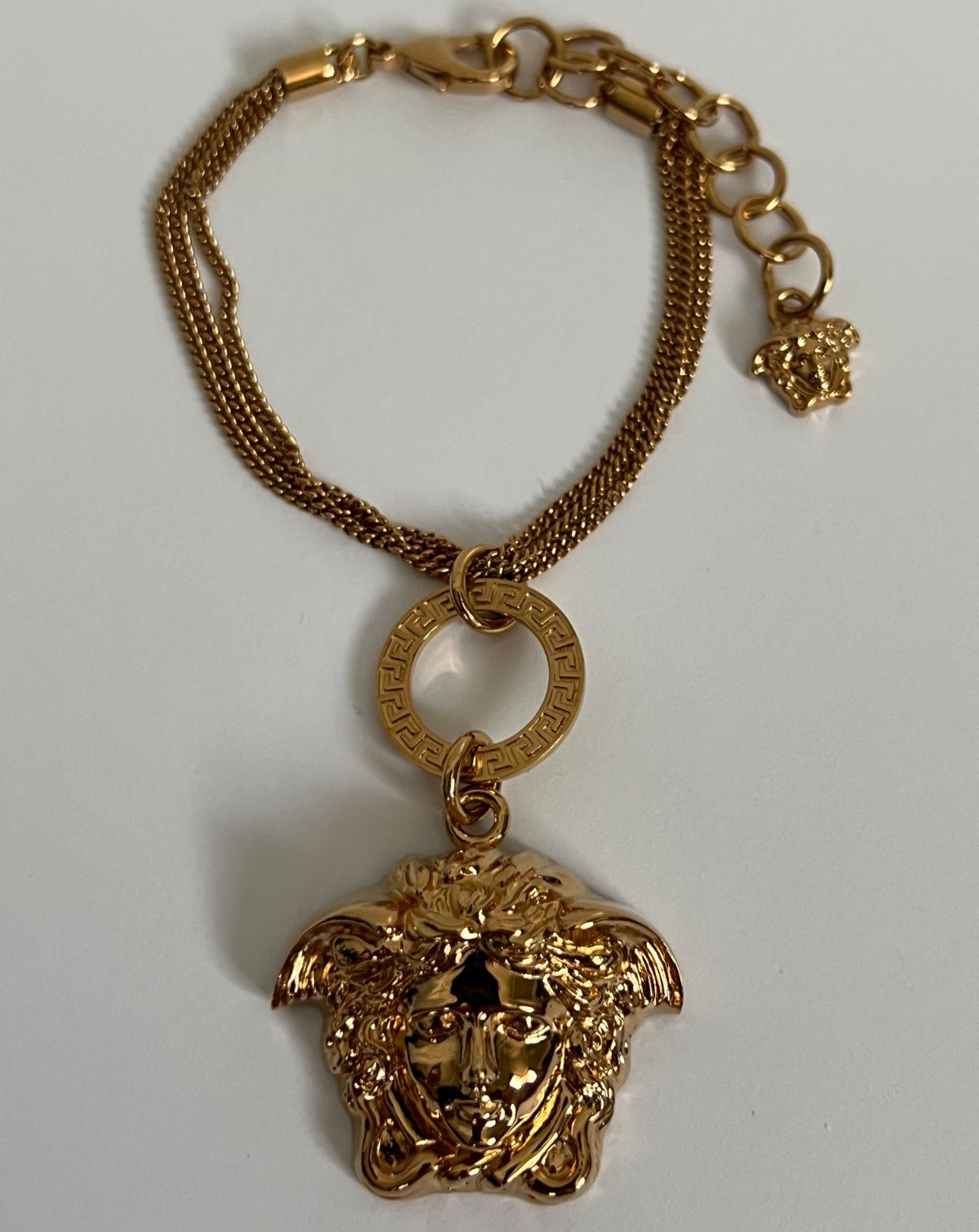 NWT Versace Medusa Head Large 3D Logo Charm Greek Key Gold Chain Bracelet $1295