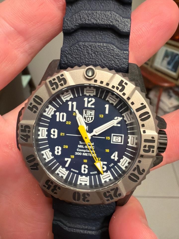 Luminox Men’s Watch XL.3355.SET MIL-SPEC 46mm 3350 Series Blue Dial Rubber 300M