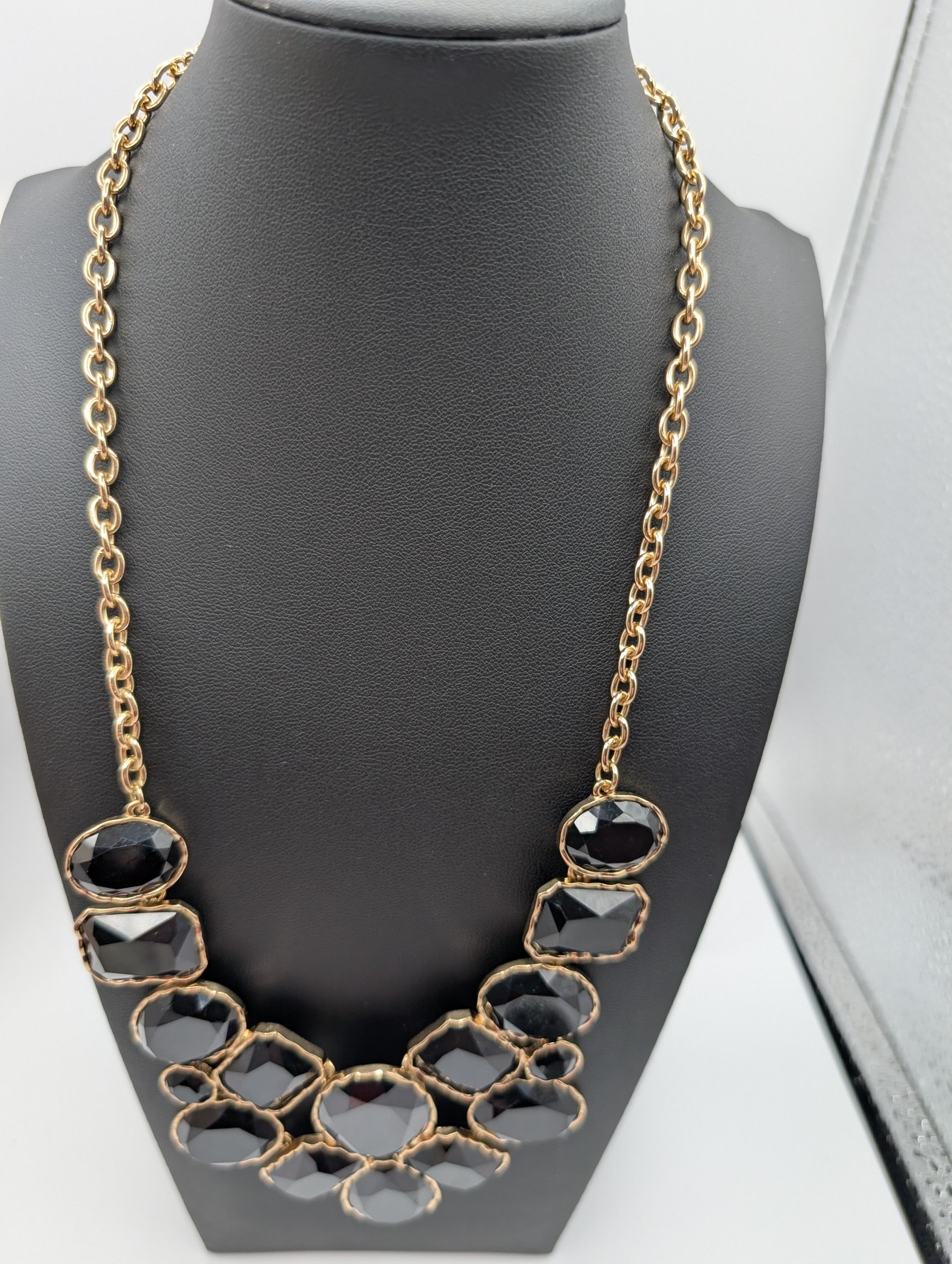 Gold Tone Statement Necklace Black Faceted Resin Gemstone Bib Collar Chain