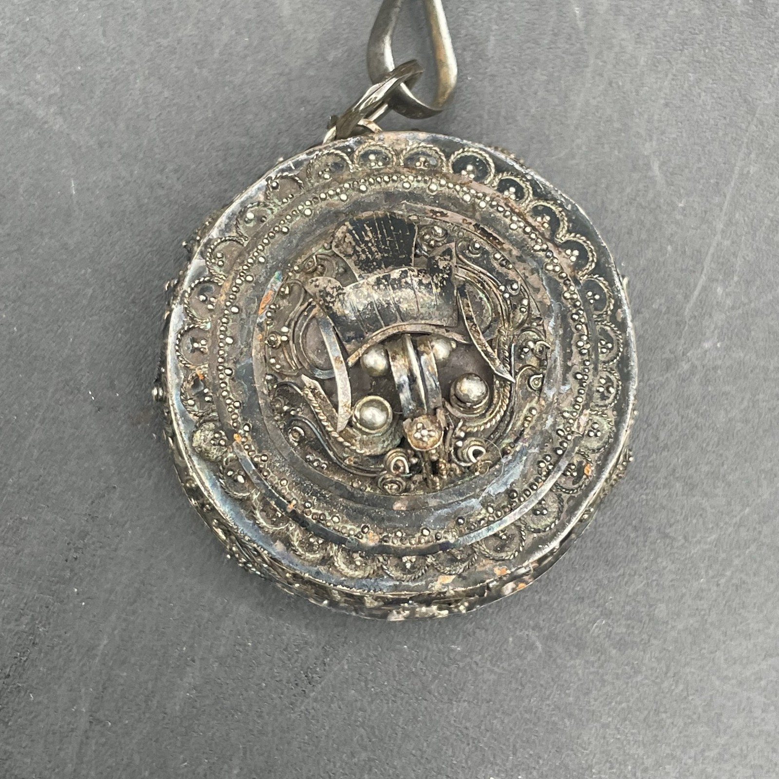Chatelaine Antique Silver Metal 15” Scissors Key Locket Blades W. Lund