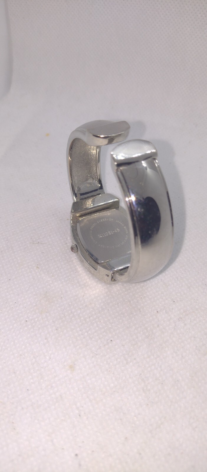 Vivani Bangle Watch Silver tone watch Silver tone Women’s Girls Female K11081-45
