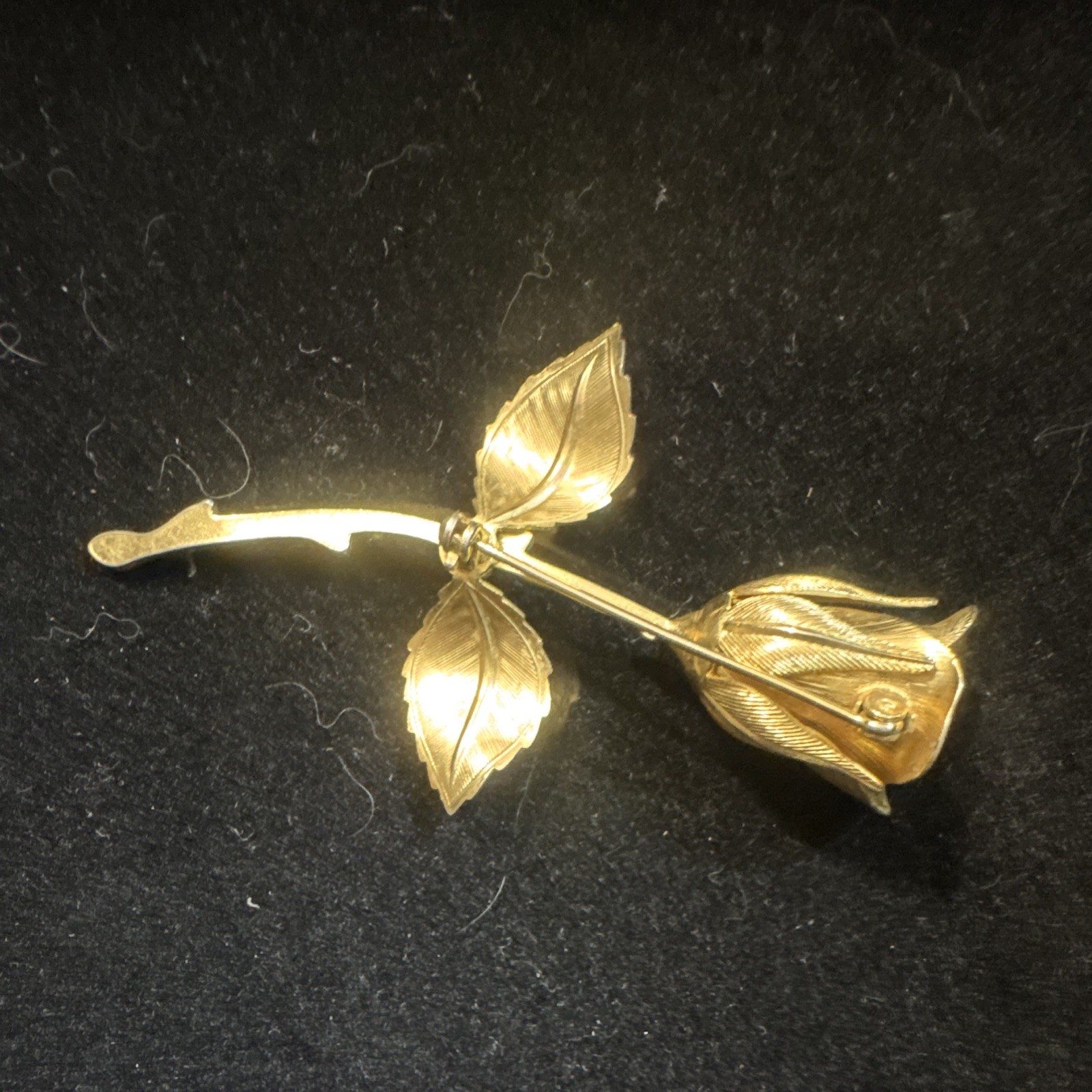 Gold Tone Rose Flower Brooch Pin with Leaves, Metal, Flowers & Plants, No Stone