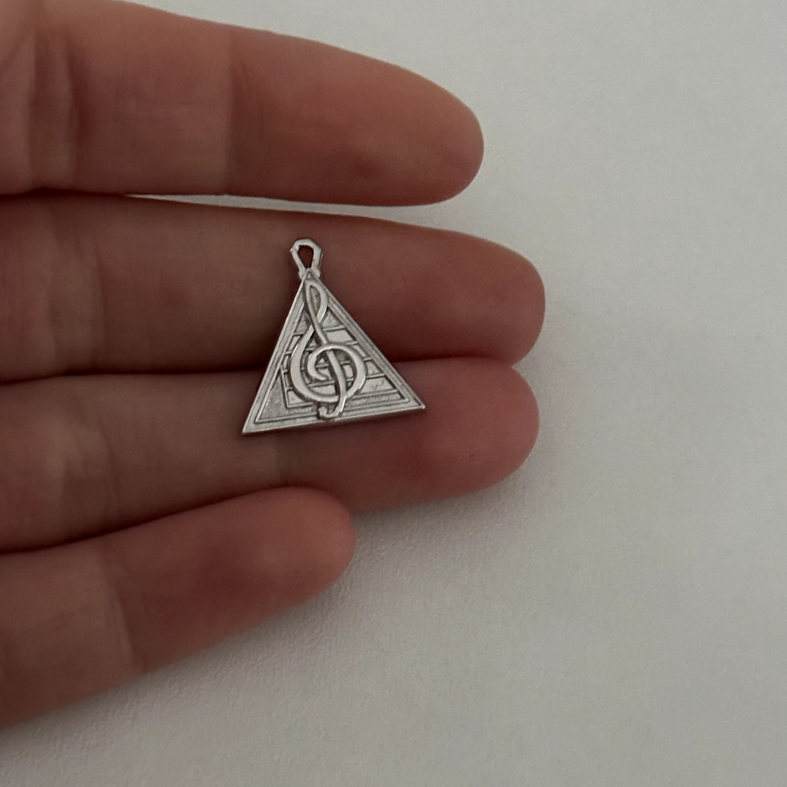 Vintage 925 Sterling Silver Music Note Triangle Shaped Charm Pendant