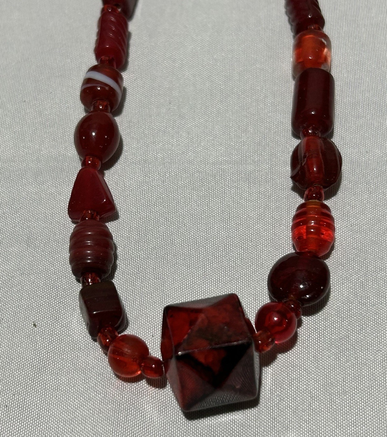 Red Burgundy Statement beaded Necklace Earrings Set Chuncky Bold Fashion Jewelry