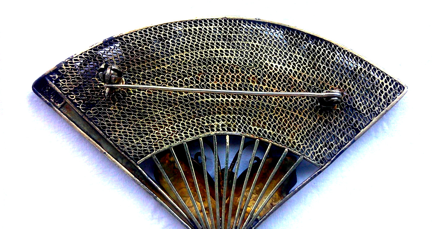 Antique Chinese Export Filigree Enamel Amethyst Cabochons Butterfly Fan Brooch