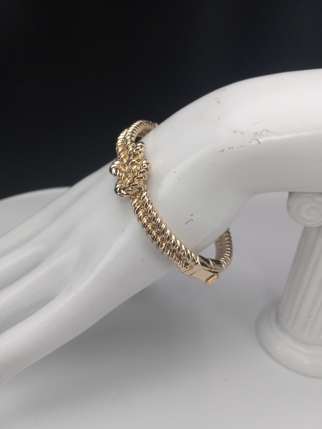 Gold Tone Love Knot Textured Twisted Design Size 7 Push Lock Bracelet