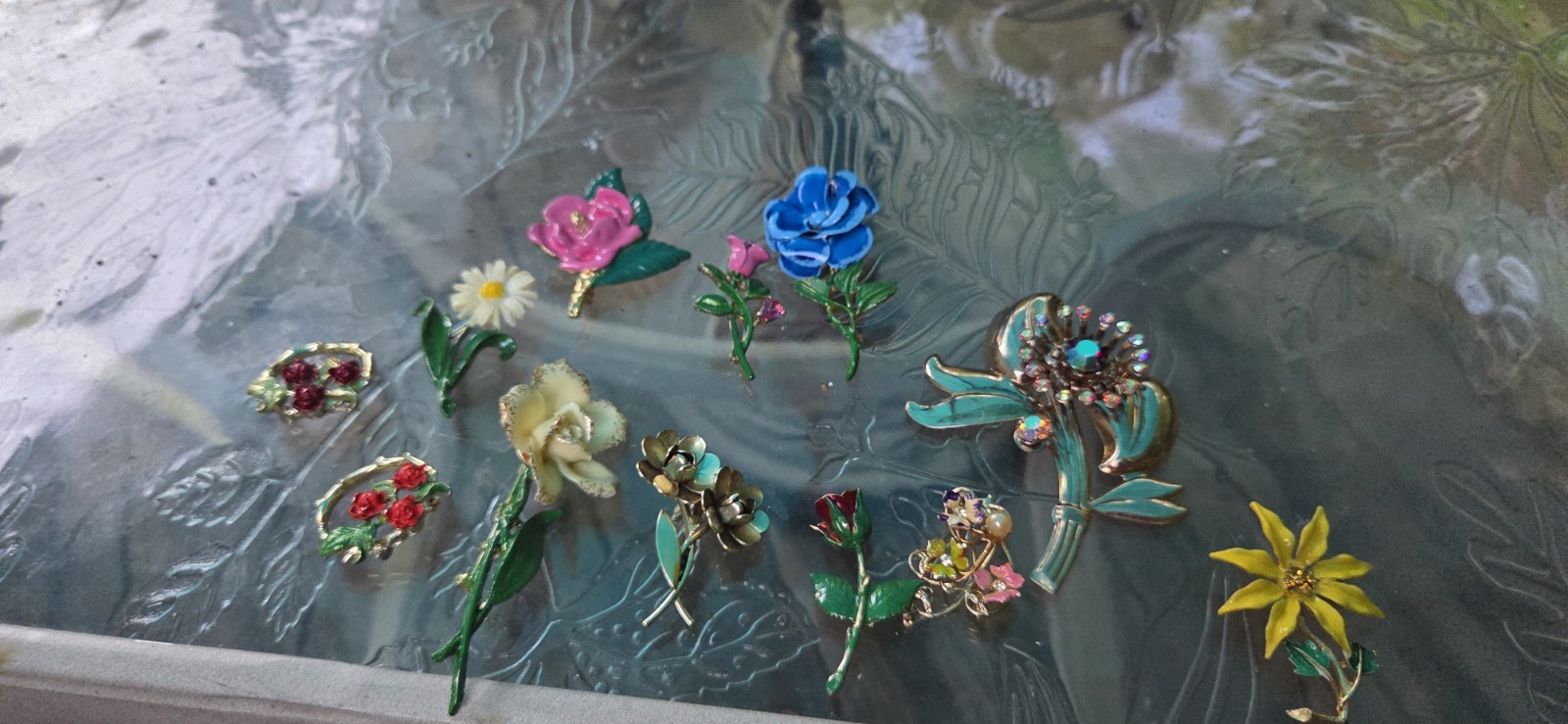 Vintage Enamel Flower Brooch Pin Lot Signed Coro Gerrys Avon Sarah Coventry Gold