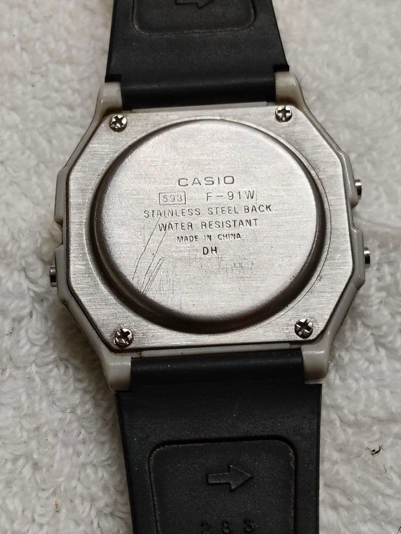 Special Price! ①CASIO Digital Watch F-91W Alarm Chrono