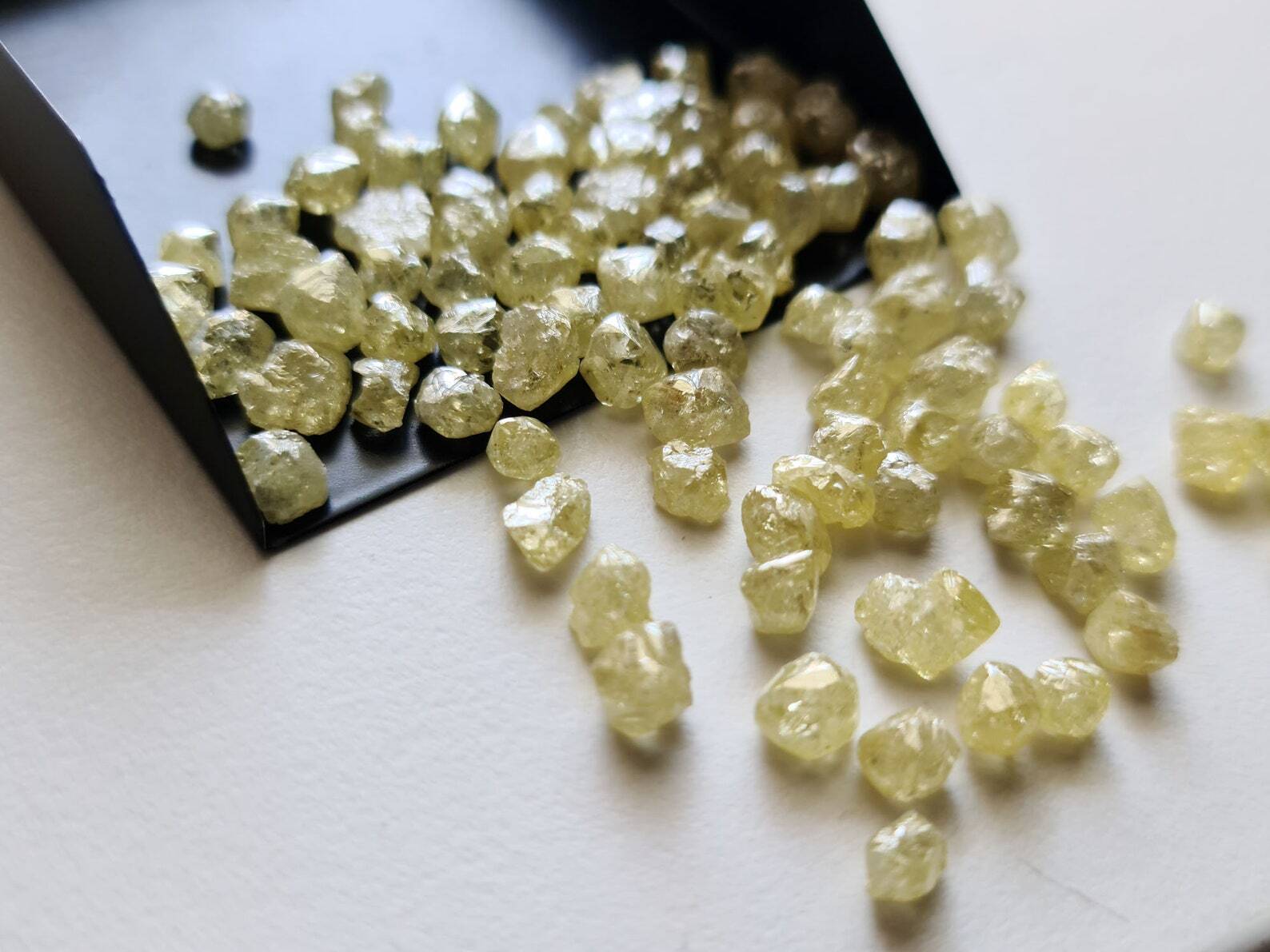 4-6mm Yellow Raw Diamond Crystal Loose Diamond Crystal For Jewelry (1Pc To 5Pc)