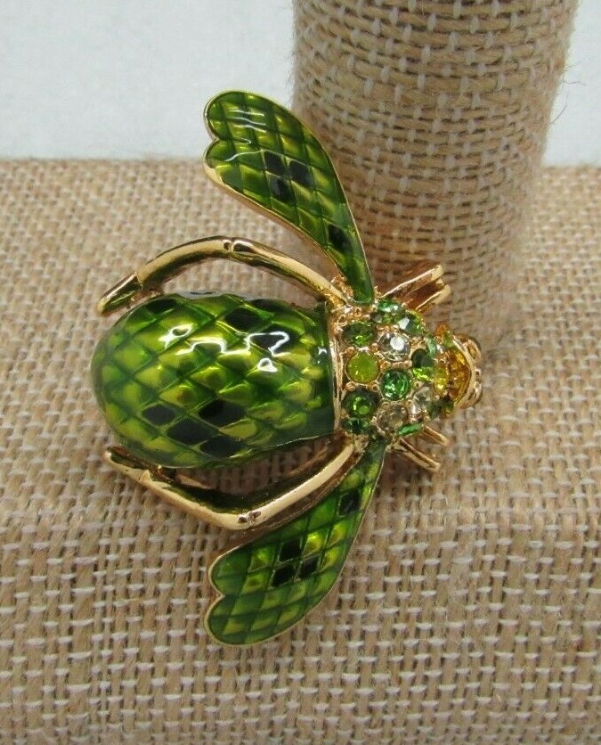 JOAN RIVERS CRYSTAL ENAMEL GREEN PYTHON SNAKE SKIN EFFECT BEE Brooch PIN NEW