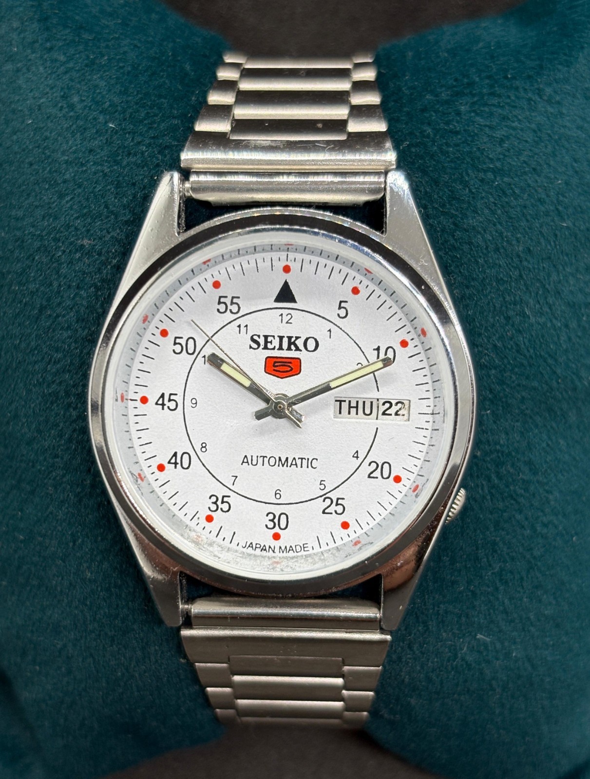 Vintage Seiko 5 Automatic 6309 Cal. Day/Date Japanese Men’s Wrist Watch