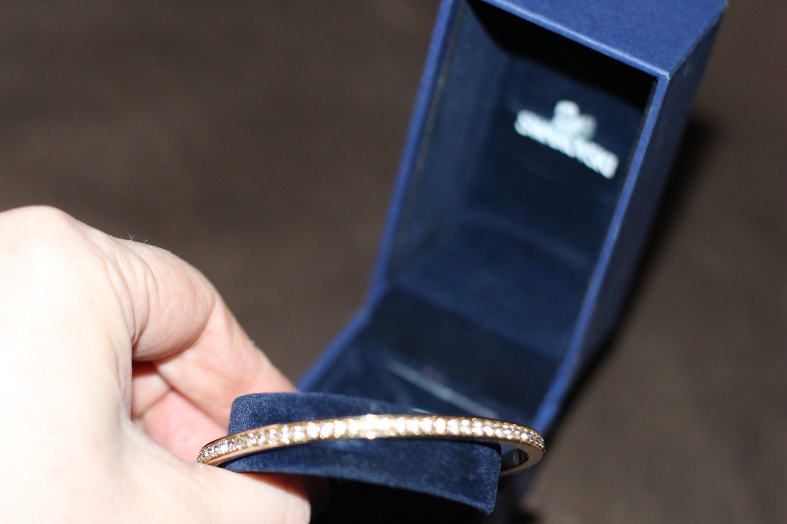 Swarovski Crystal Bangle Bracelet 6.6cm Gold Tone Clear Stones Elegant Womens