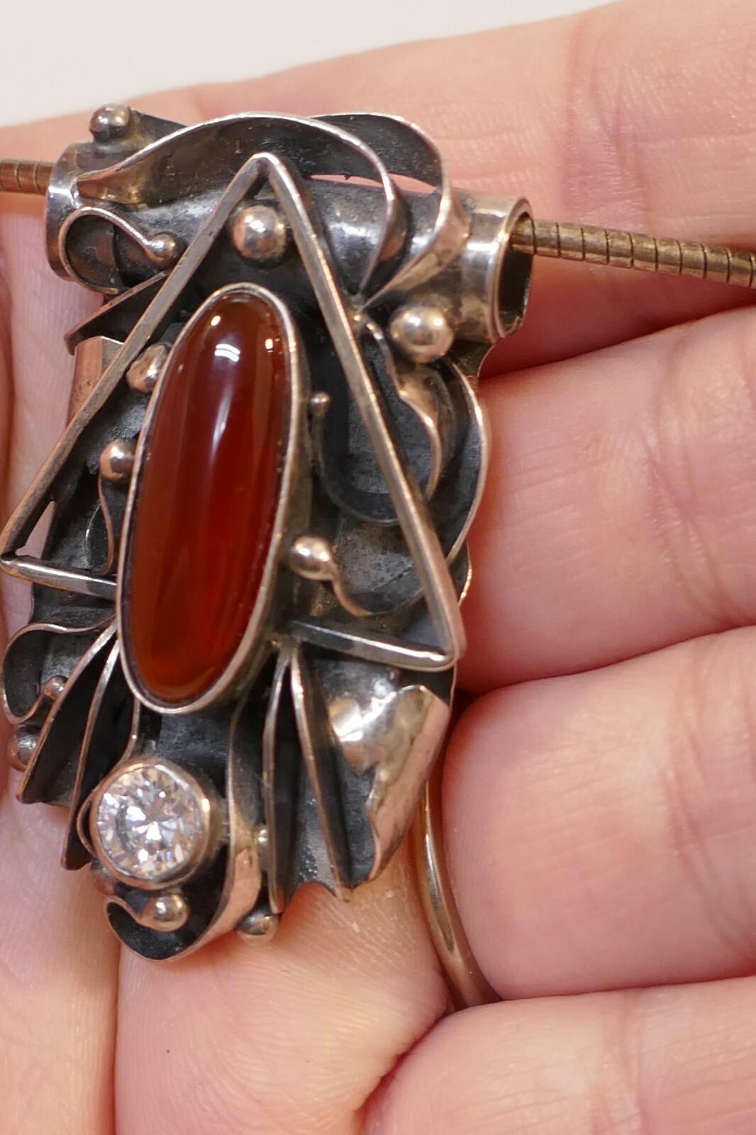 Vintage Studio Handmade Sterling Silver & Carnelian Choker Style Necklace