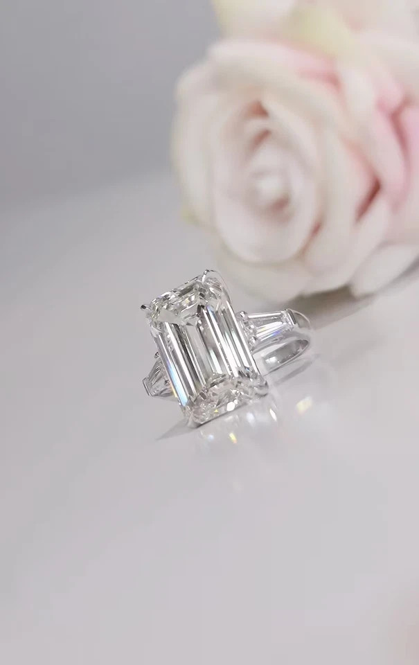 Diamond Ring IGI Certified Emerald Cut Lab Grown 14k White Gold 10 Ct VVS E F