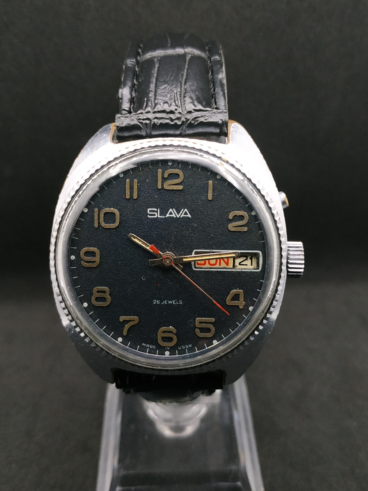 Classic Men’s Vintage Watch SLAVA USSR Mechanical SERVICED Retro Soviet day/date