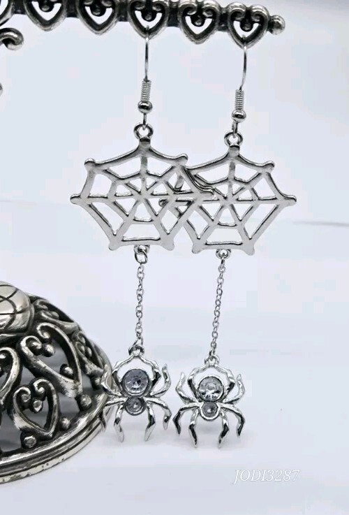 Spider Earrings Animal Insect Web Drop Dangle Hook Halloween Silver tone 3.75 in