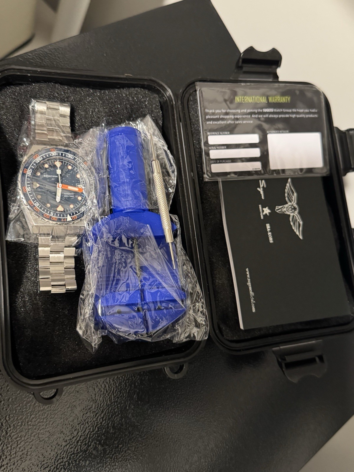 Seestern Vintage S407 600T Deep Blue Dial Ceramic Bezel sugess – diver watch GMT