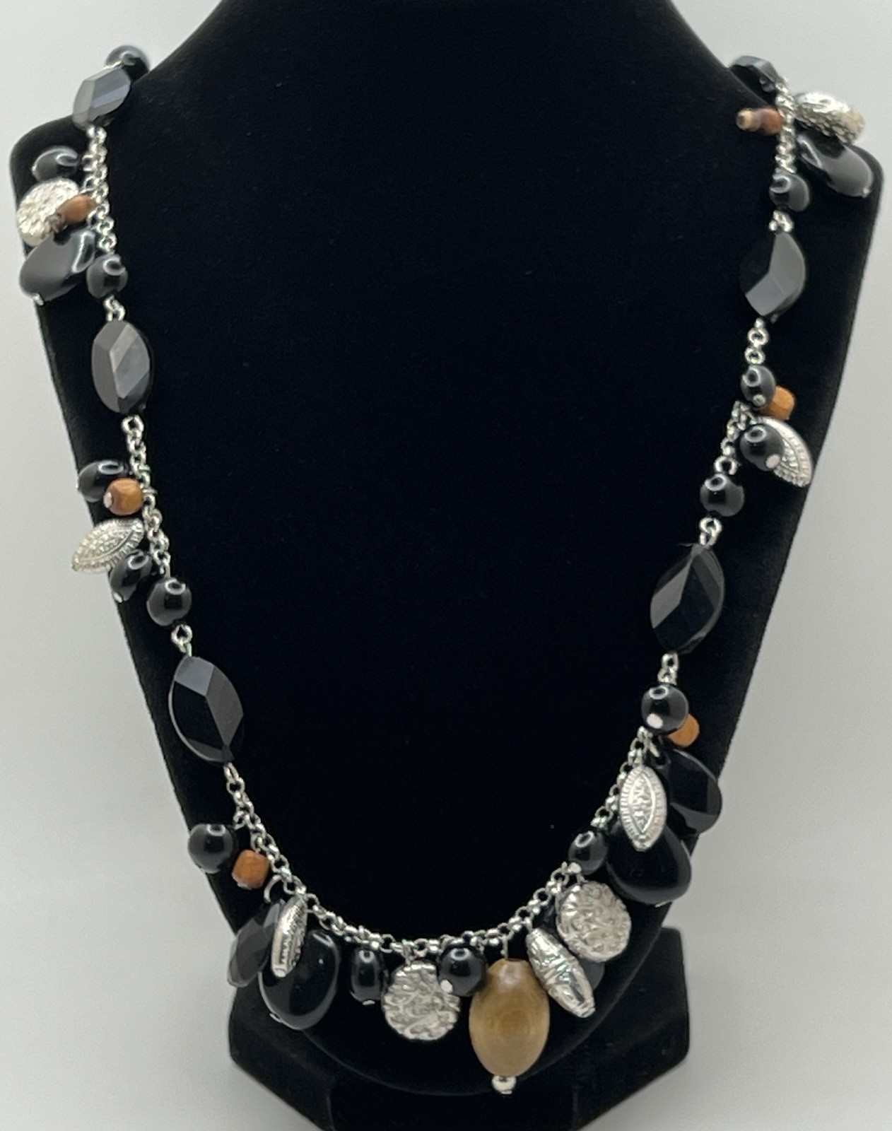 Vintage Premier Designs Necklace 28” Silver Tone Mixed Elements – Wood-Resin