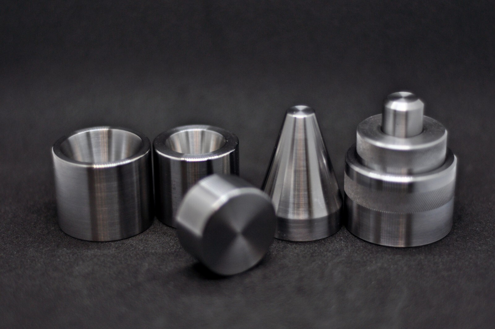 Tool Set COIN RING 1/2″ self-centering puncher, 17 degree dies and cone, anvil
