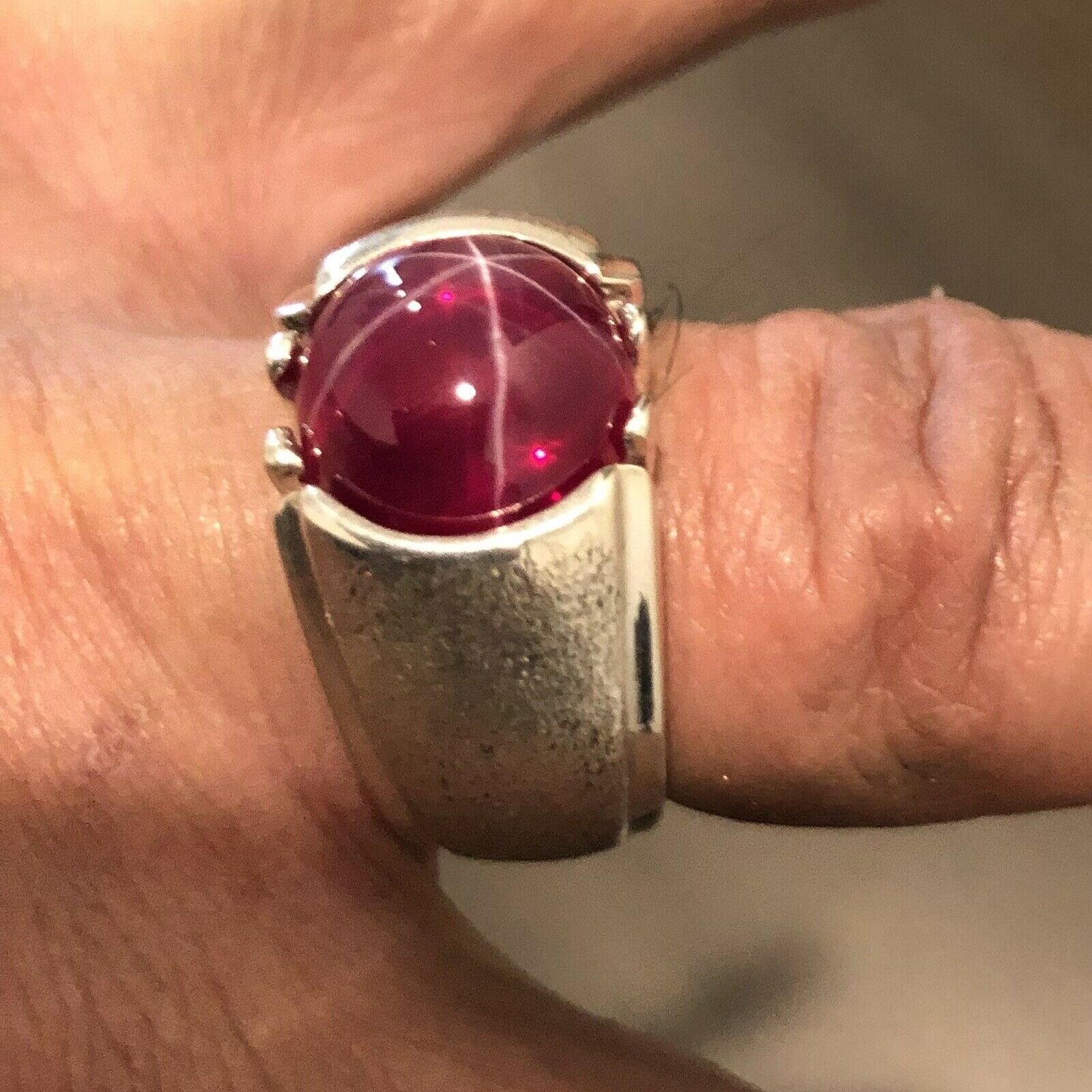 MJG STERLING SILVER CLASSIC MEN’S RING.12mm LAB GROWN STAR RUBY. 26 GR. SZ 10